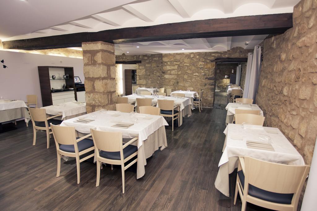 Hotel Restaurante Masía la Torre Mora de Rubielos Exterior foto