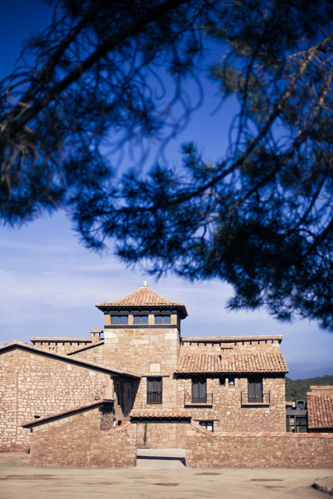 Hotel Restaurante Masía la Torre Mora de Rubielos Exterior foto